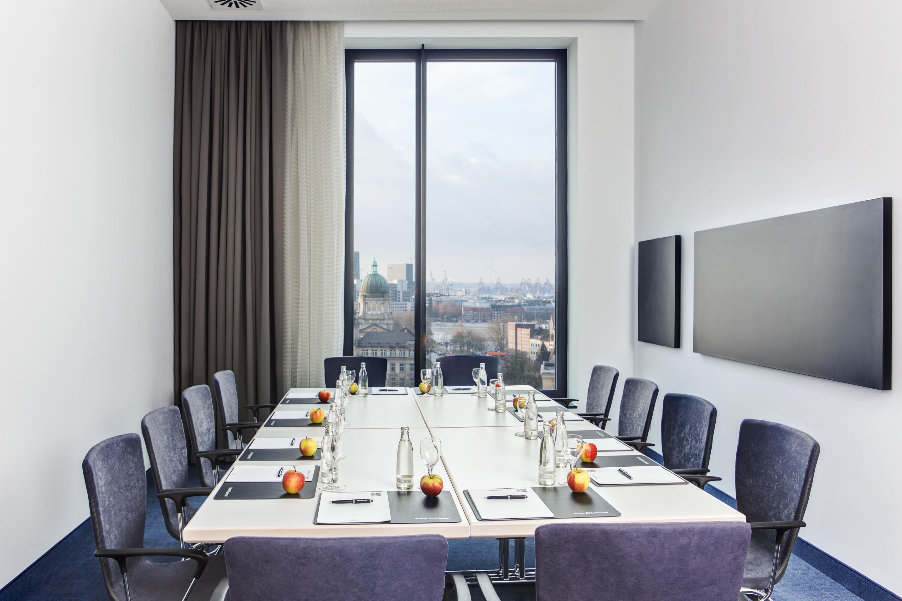 Intercityhotel Hamburg Dammtor-Messe Εξωτερικό φωτογραφία