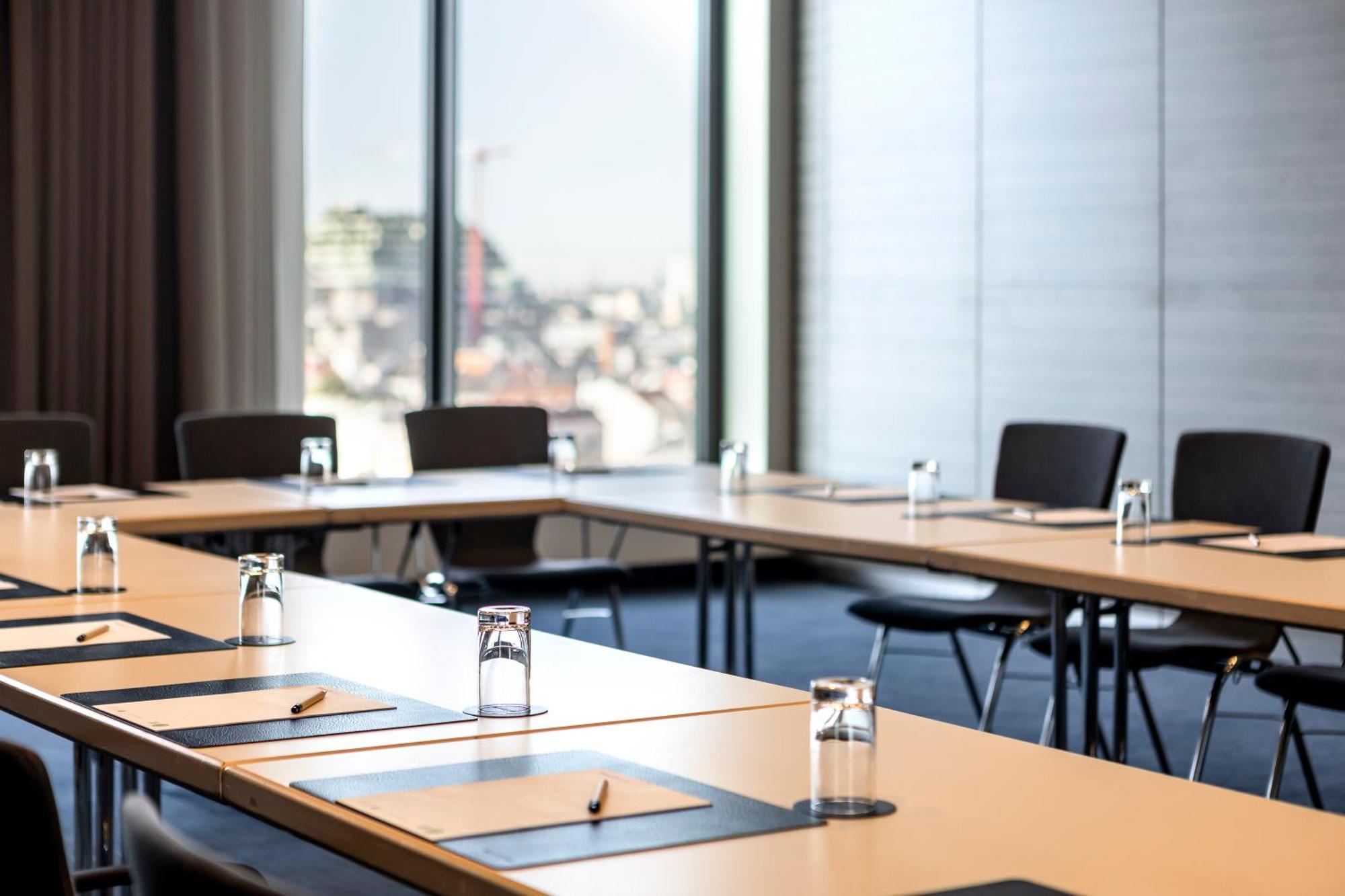 Intercityhotel Hamburg Dammtor-Messe Εξωτερικό φωτογραφία