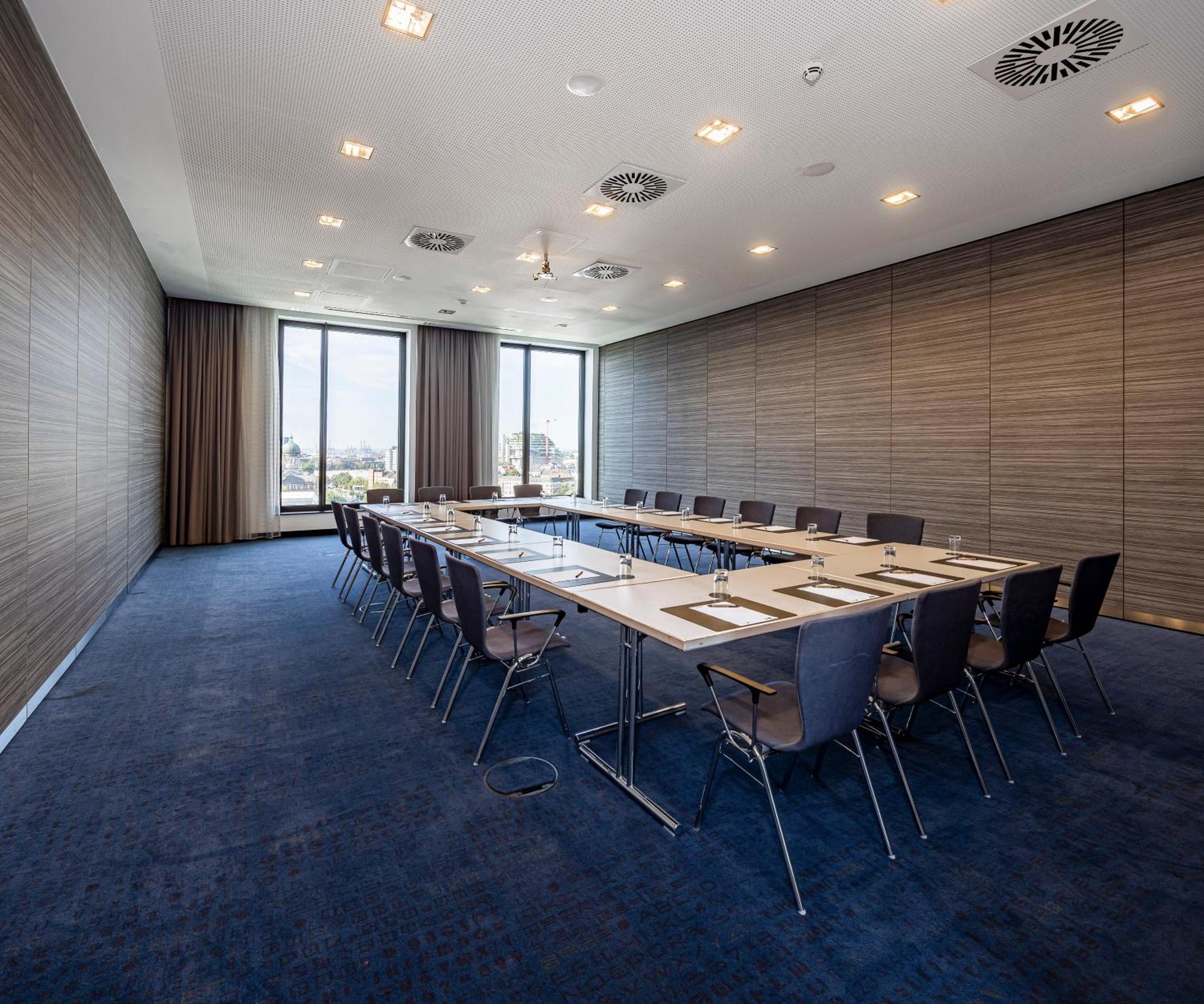 Intercityhotel Hamburg Dammtor-Messe Εξωτερικό φωτογραφία
