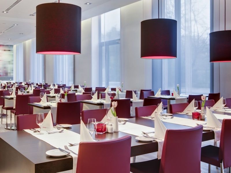 Intercityhotel Hamburg Dammtor-Messe Εξωτερικό φωτογραφία