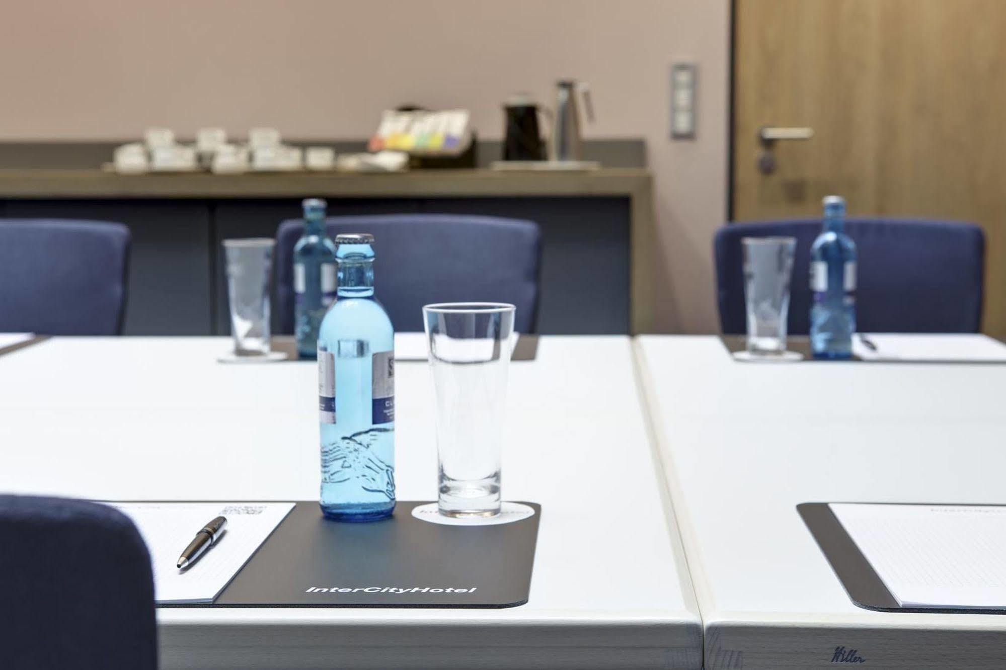 Intercityhotel Hamburg Dammtor-Messe Εξωτερικό φωτογραφία
